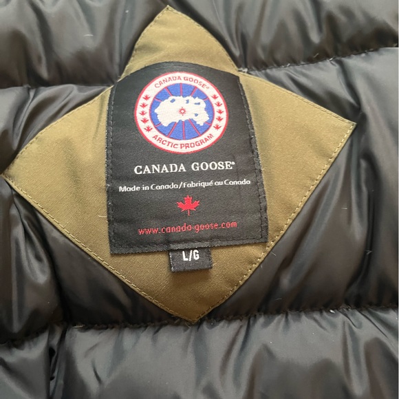 Canada Goose Borden Bomber (no fur) 6/10 - Picture 5 of 6